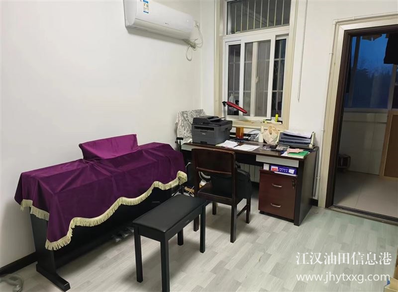 出售科苑小区4楼115平精装修，拎包入住，有储藏是，可以首付一万住房