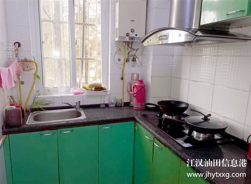 出租电讯小区65平二楼拎包入住