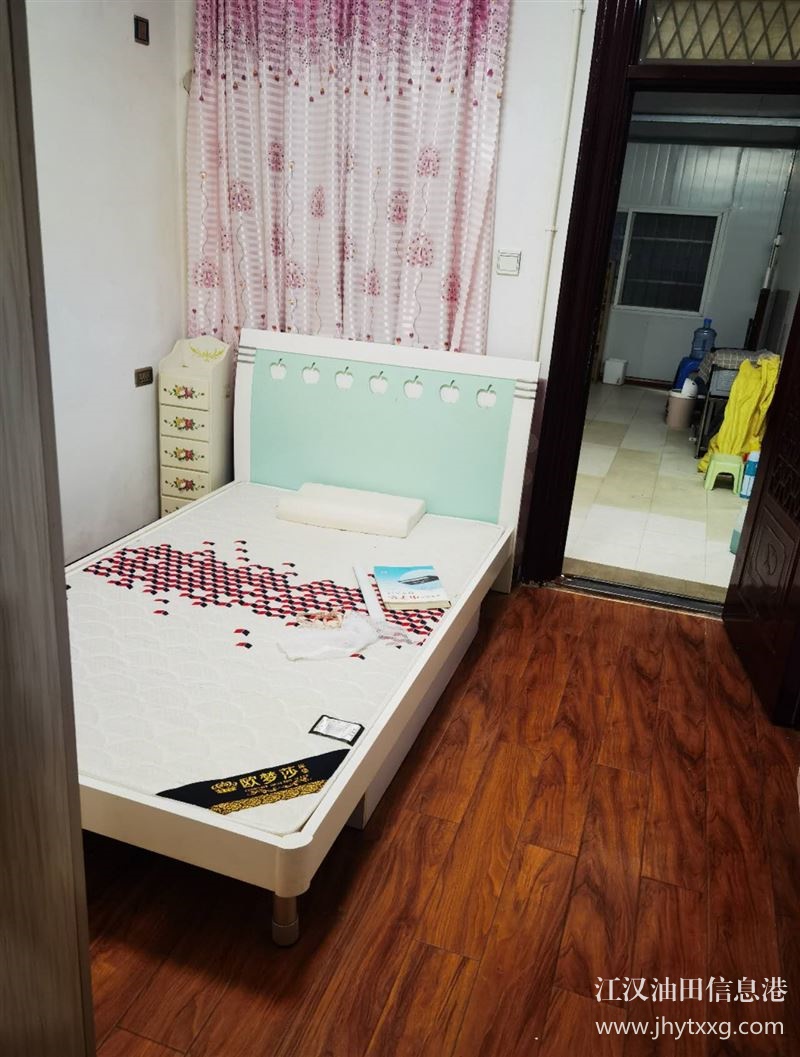 出售江钻小区2楼住房