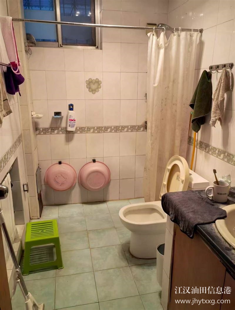 出售科苑住房一套   89平方   售价26.5万